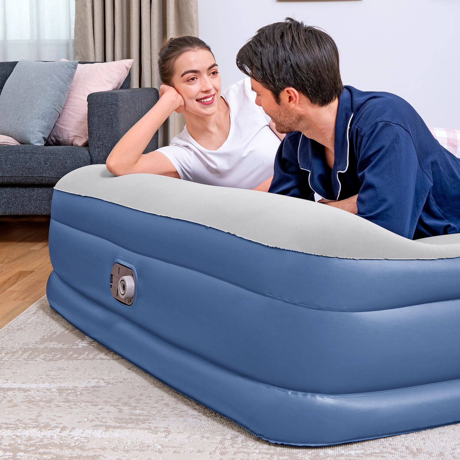 TriTech® Doppelluftbett mit integrierter Elektropumpe 203 x 152 x 46 cm