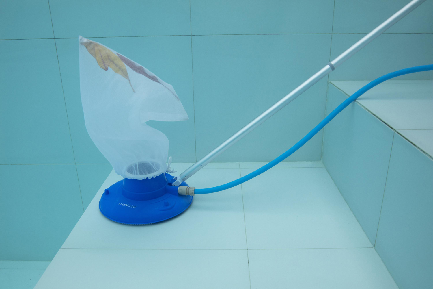 Flowclear™ Poolsaugeraufsatz AquaSuction™