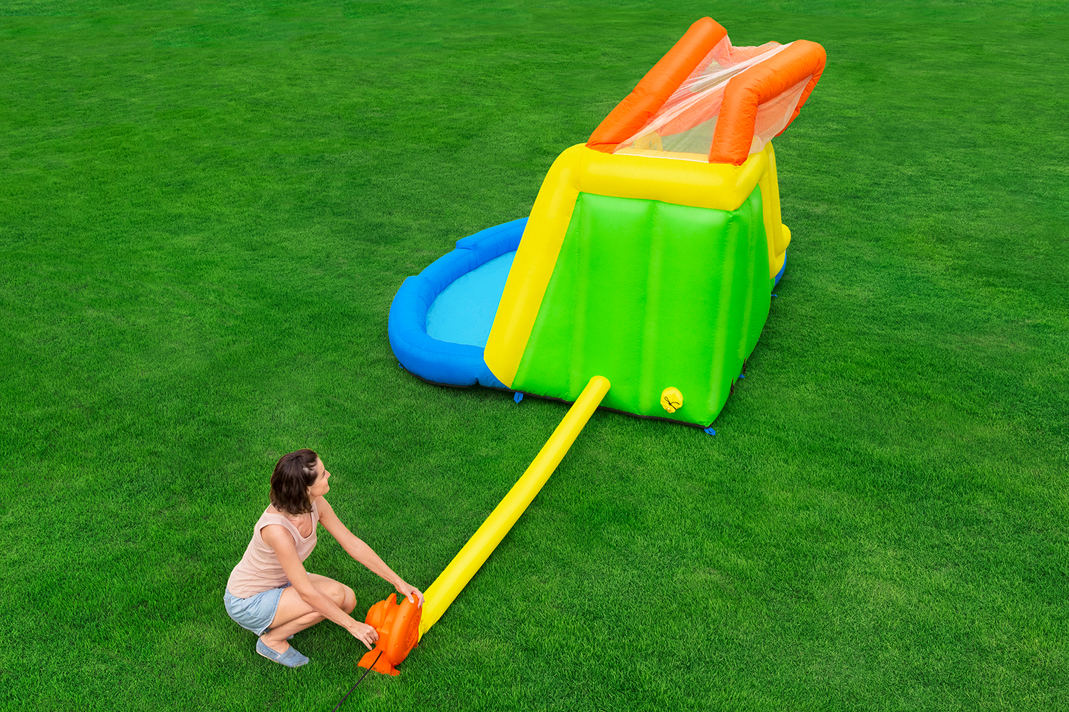 H2OGO!® Mega-Wasserpark Wasserberg mit Dauergebläse 435 x 286 x 267 cm H2OGO!® Mega-Wasserpark Wasserberg mit Dauergebläse 435 x 286 x 267 cm