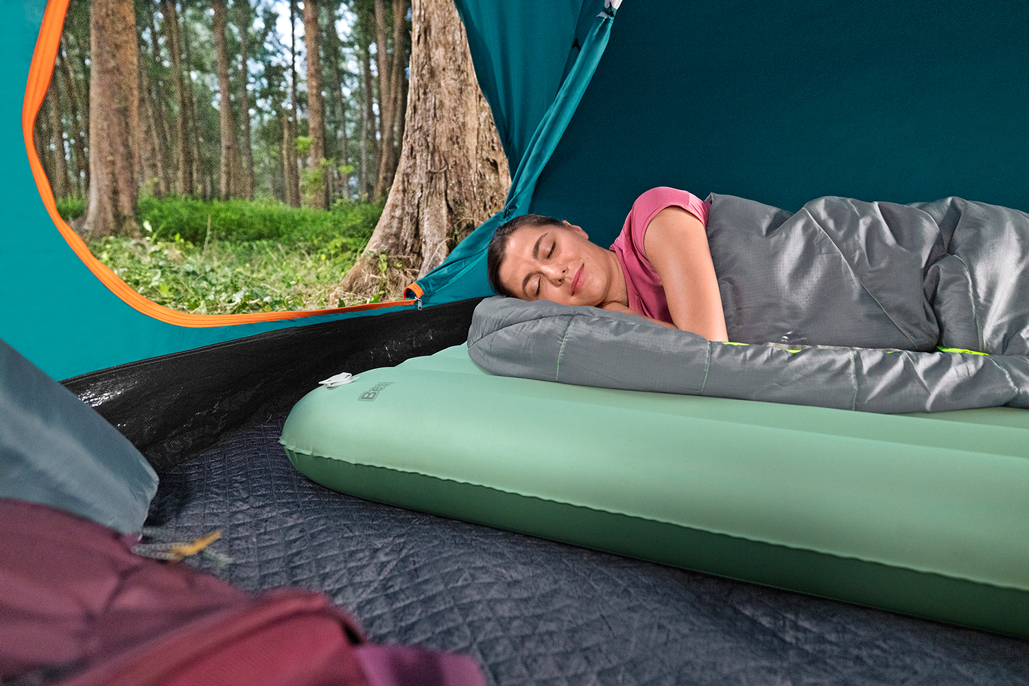 Aufblasbare Doppel-Isomatte AdventuRest™ 203 x 142 x 15 cm