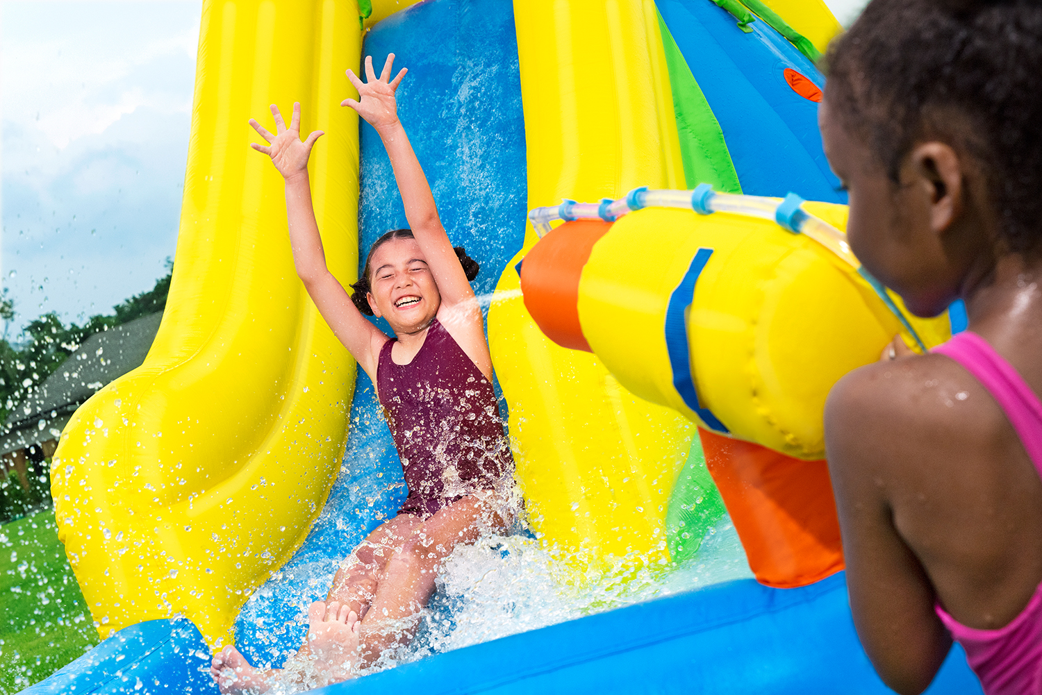 H2OGO!® Mega-Wasserpark Wasserberg mit Dauergebläse 435 x 286 x 267 cm