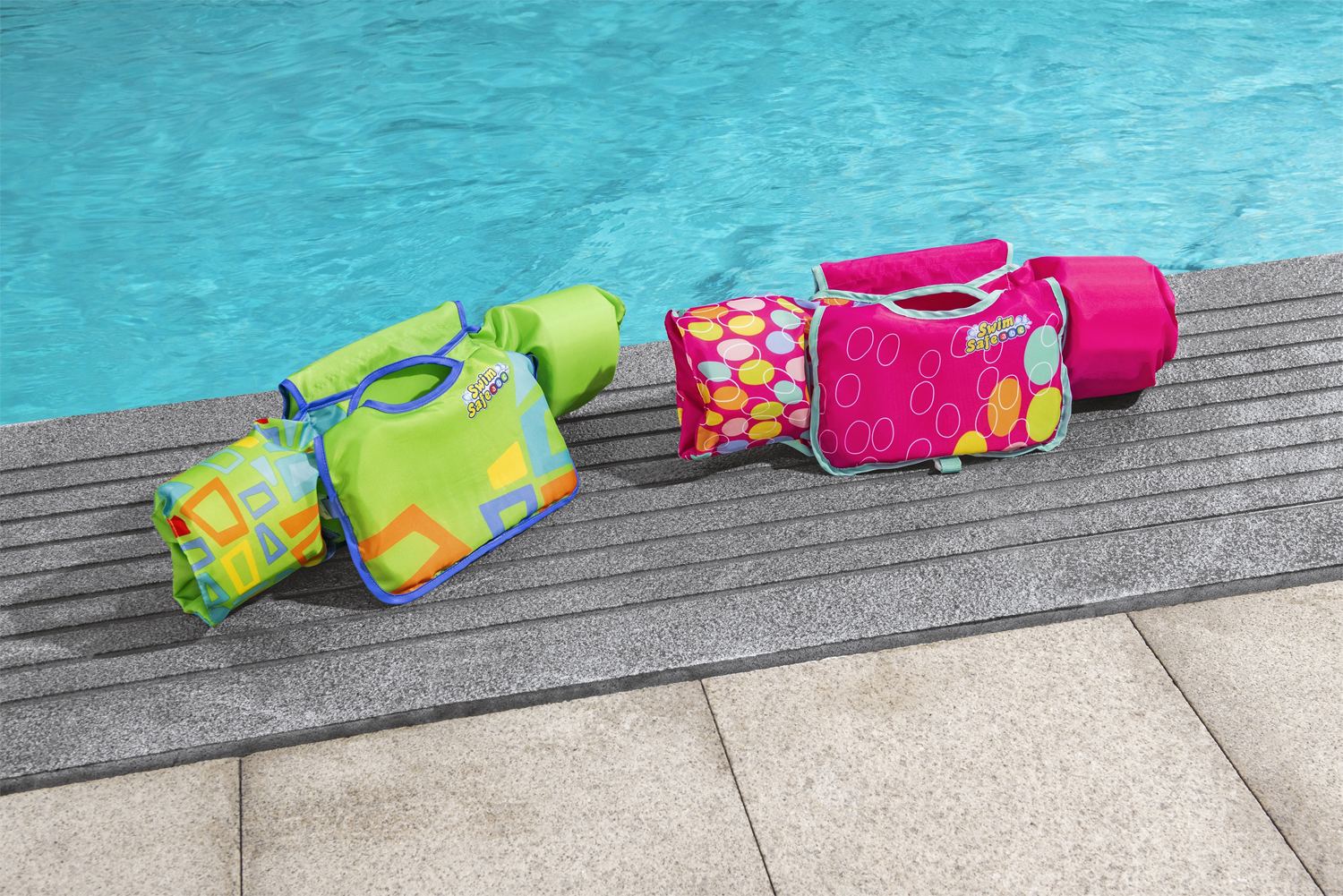Swim Safe ABC™ Schwimmflügelweste Stufe B AquaStar™ mit Textilbezug 3-6 Jahre, sortiert
