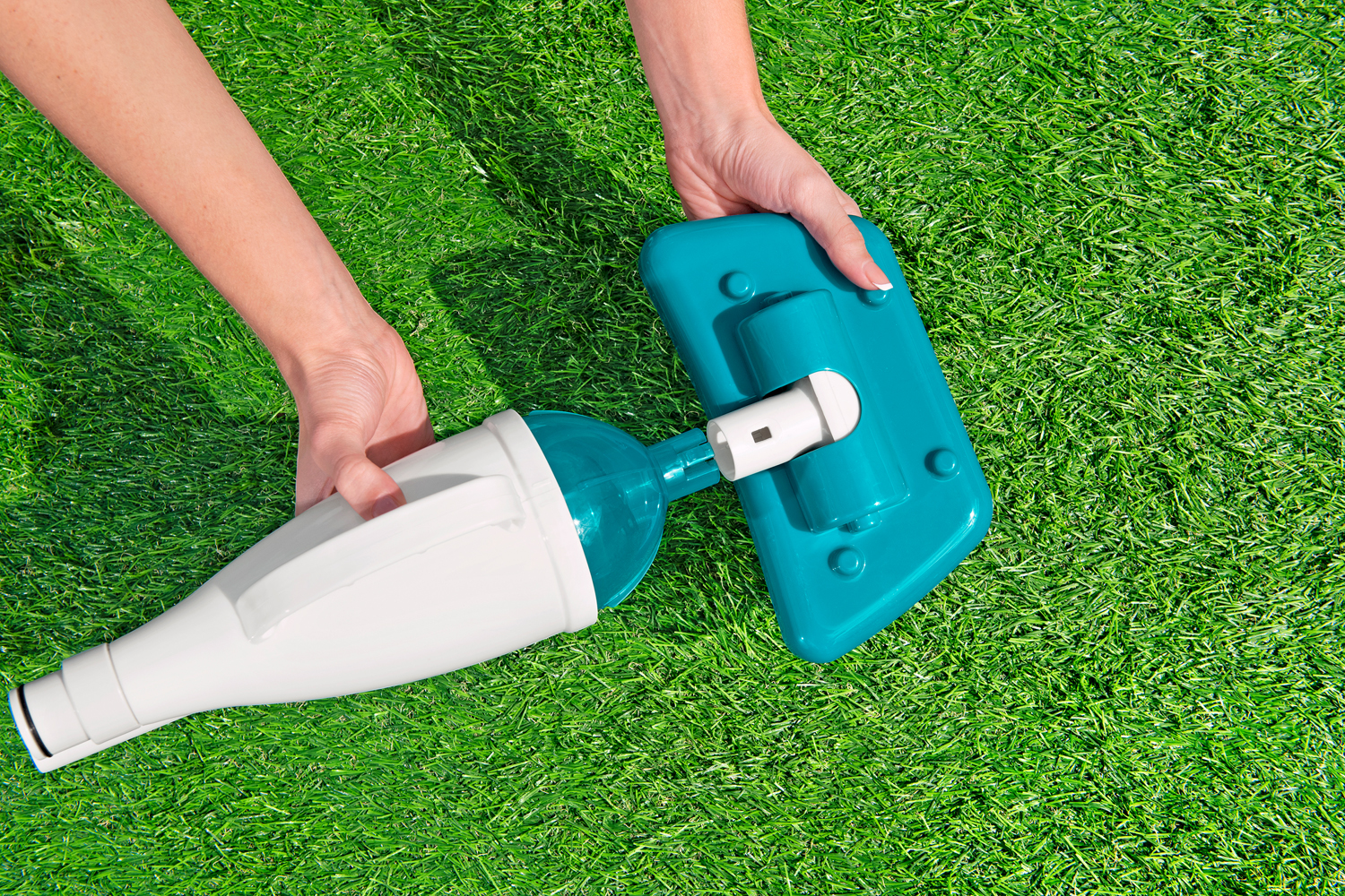 pumpenbetriebener Poolsauger AquaPristine™ für Poolgrößen bis 457 cm