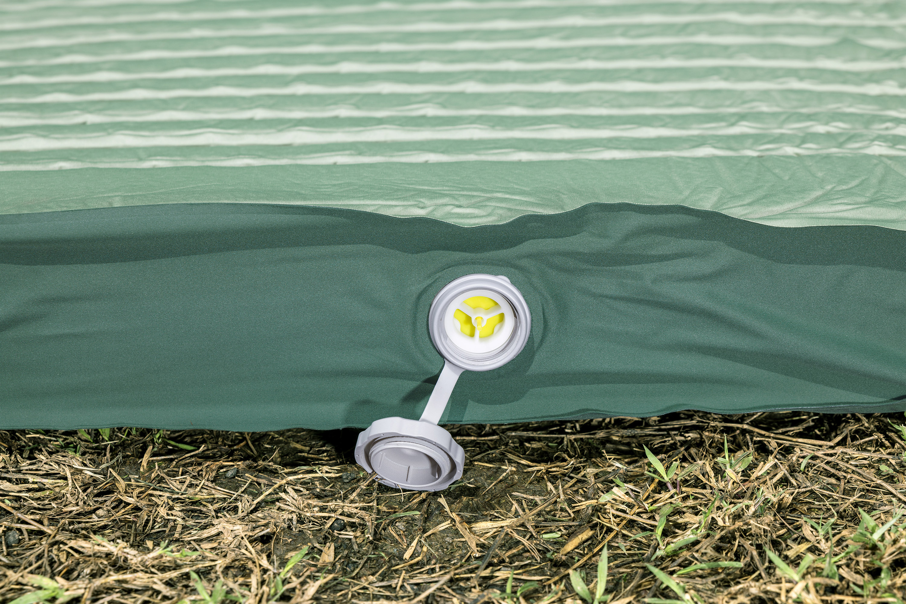 Selbstaufblasende Doppel Isomatte ComfortTrek™ 202,5 x 153 x 11 cm