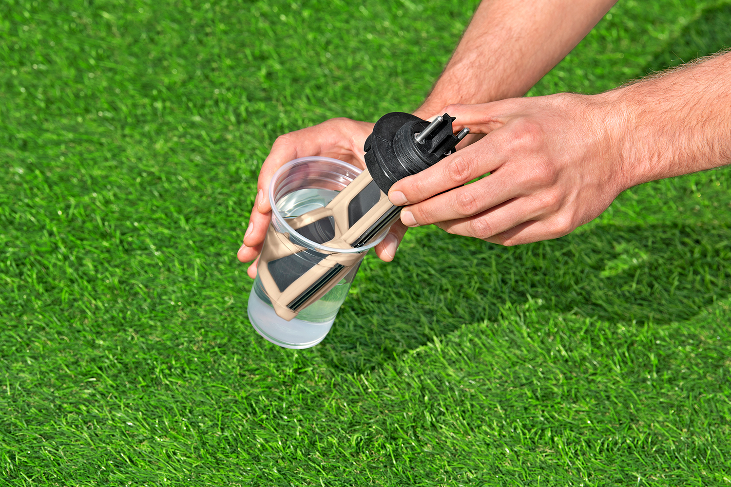 Salzwasseranlage Hydrogenic™ 12 g/h, 100 W Salzwasseranlage Hydrogenic™ 12 g/h, 100 W