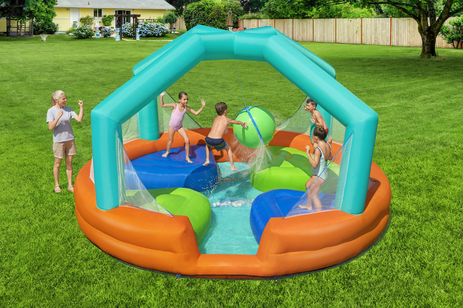 H2OGO! Wasserpark Dodge & Drench mit Dauergebläse 450 x 450 x 268 cm
