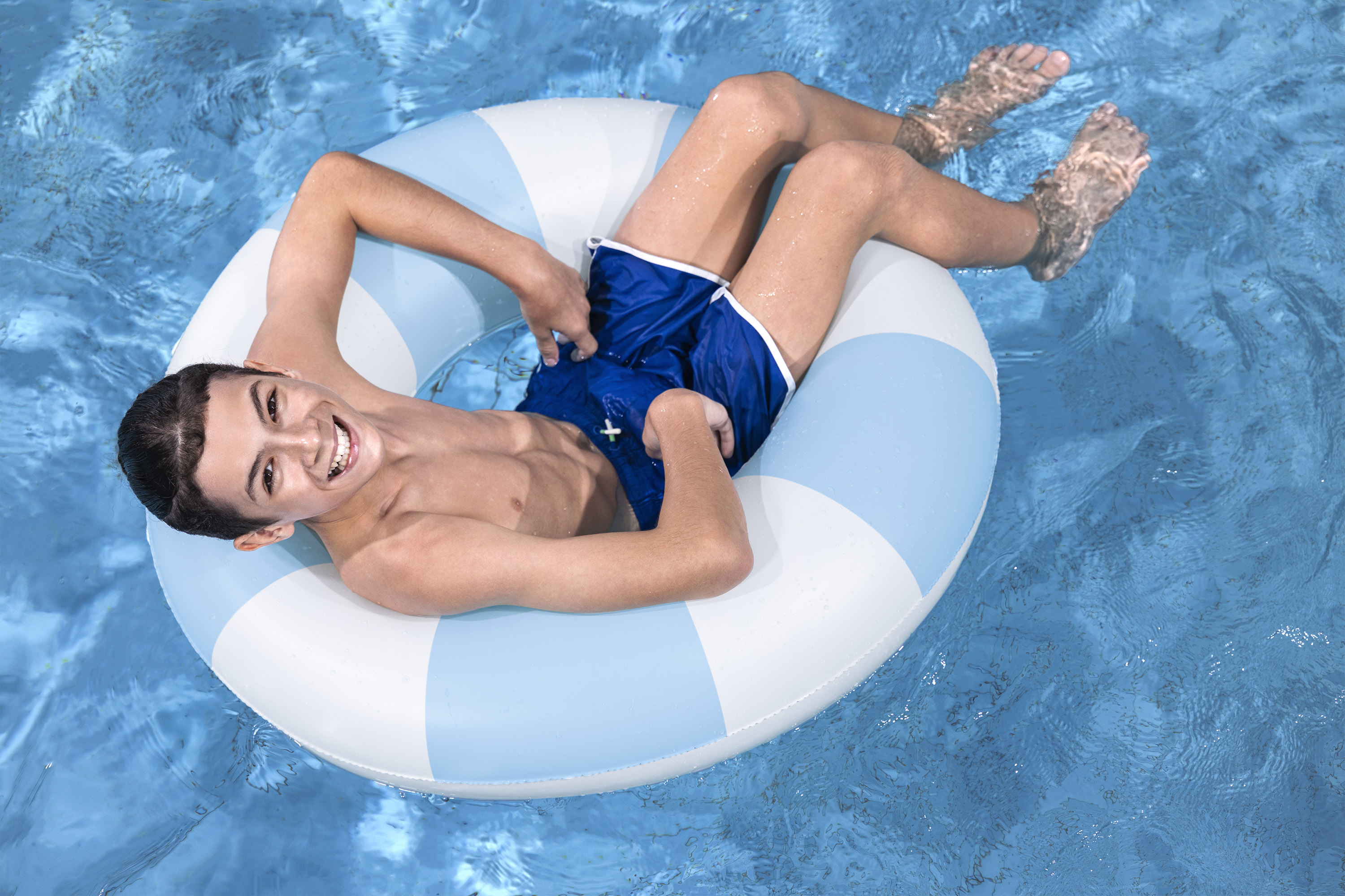 Schwimmring Retro Ø 80 x 19 cm, sortiert