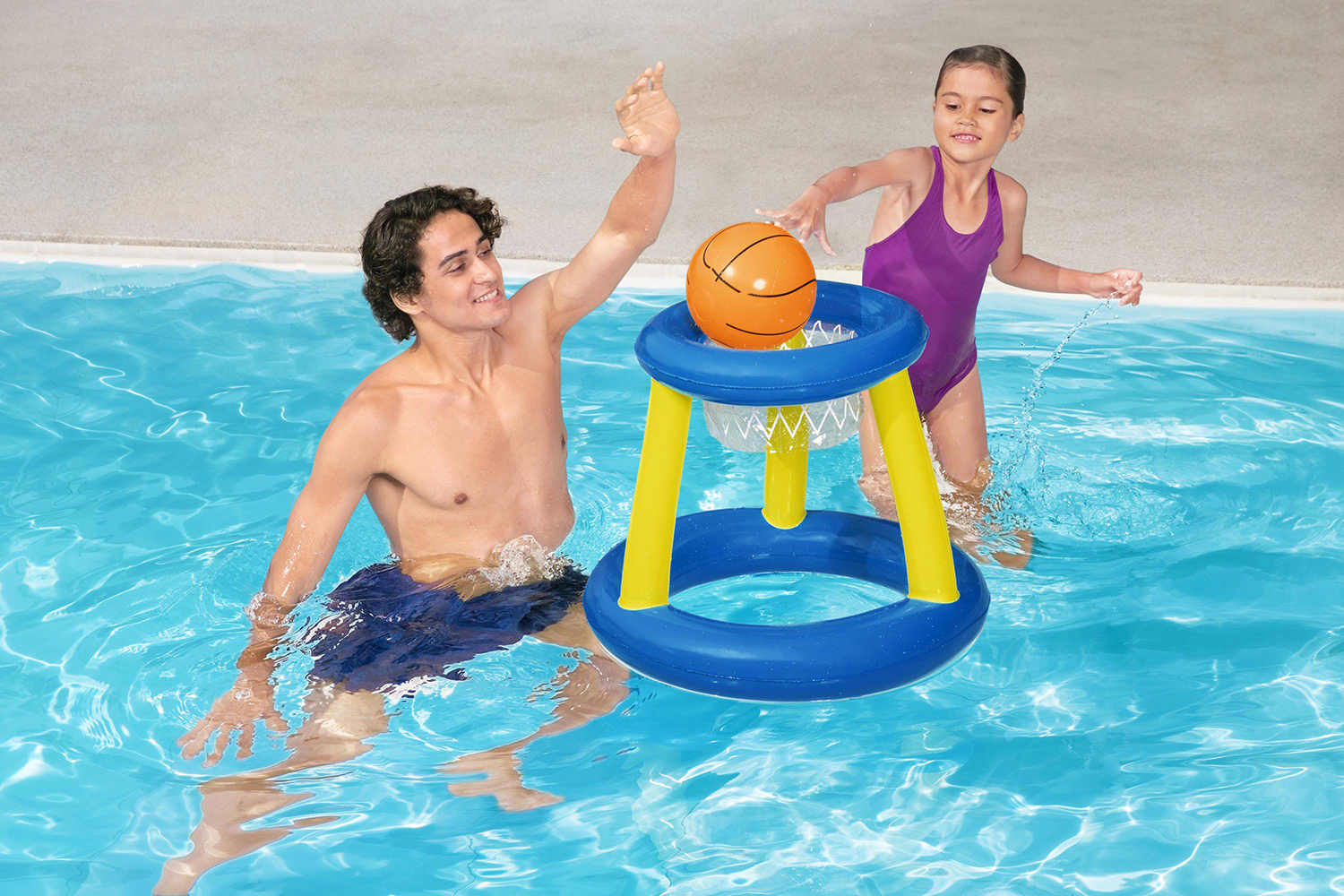 Splash 'N' Hoop Schwimmendes Basketball-Set Ø 59 x 49 cm Splash 'N' Hoop Schwimmendes Basketball-Set Ø 59 x 49 cm