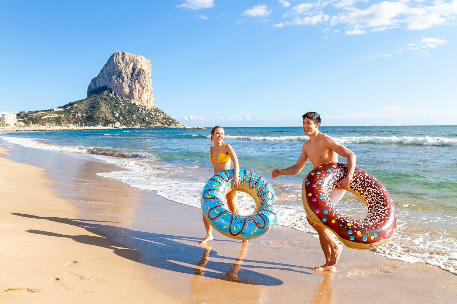 Schwimmring Donut Ø 107 cm, sortiert