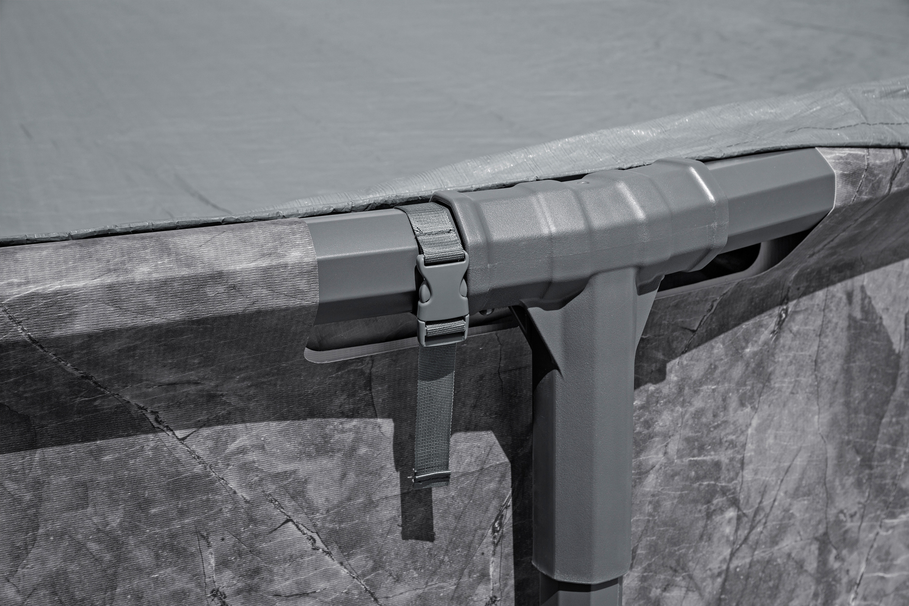 Winterfeste Premium Abdeckplane Ø 615 cm, grau, rund