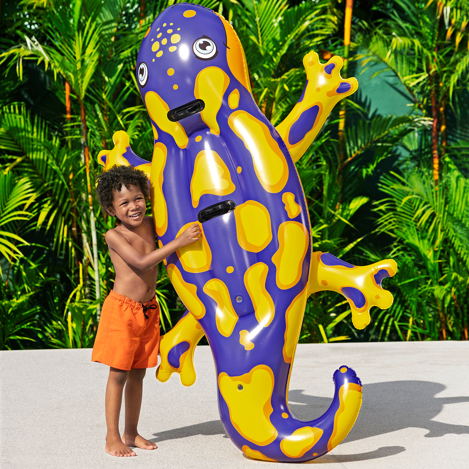 Schwimmtier Splashing Salamander™ 191 x 119 cm