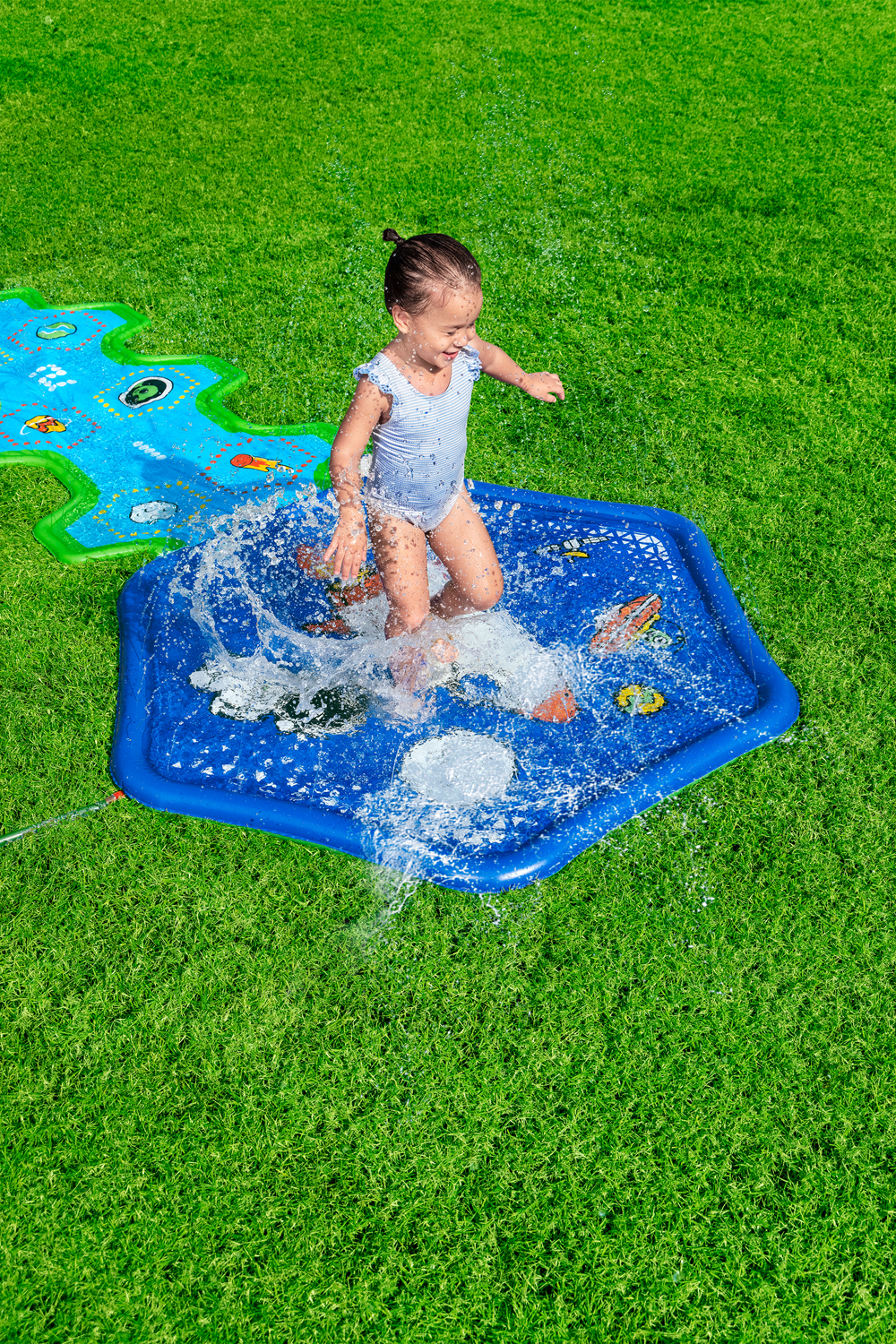 Cosmic Adventure™ Wassermatte 335 x 150 cm