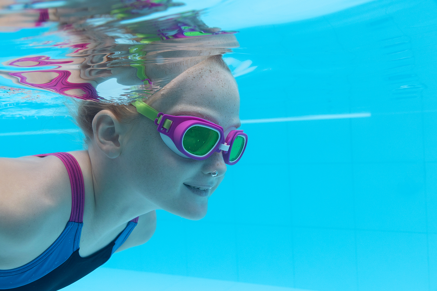 Aquanaut Essential™ Schwimmbrille ab 7 Jahren, sortiert