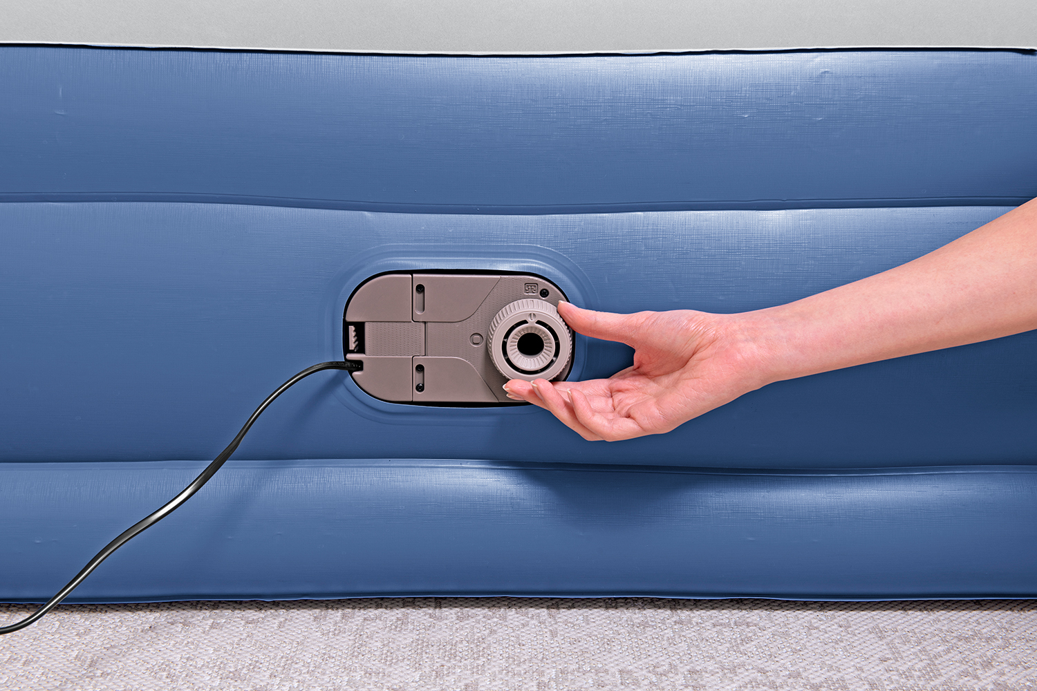 TriTech® Doppelluftbett mit integrierter Elektropumpe 203 x 152 x 46 cm