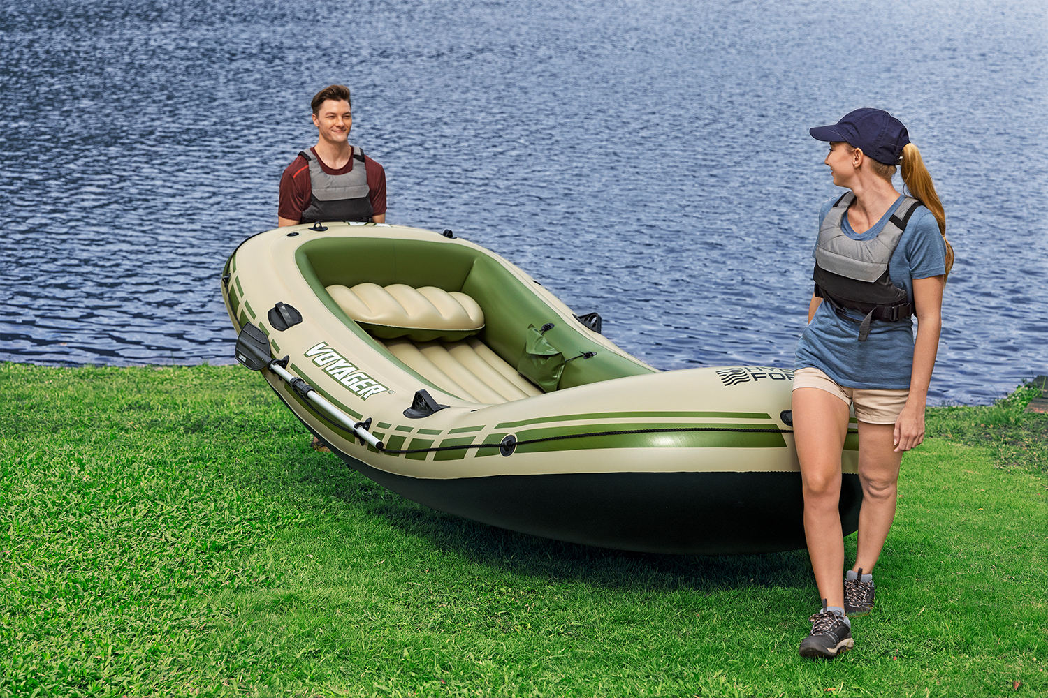 Hydro-Force™ Schlauchboot Komplett-Set Voyager™ X4 350 x 145 x 49 cm Hydro-Force™ Schlauchboot Komplett-Set Voyager™ X4 350 x 145 x 49 cm