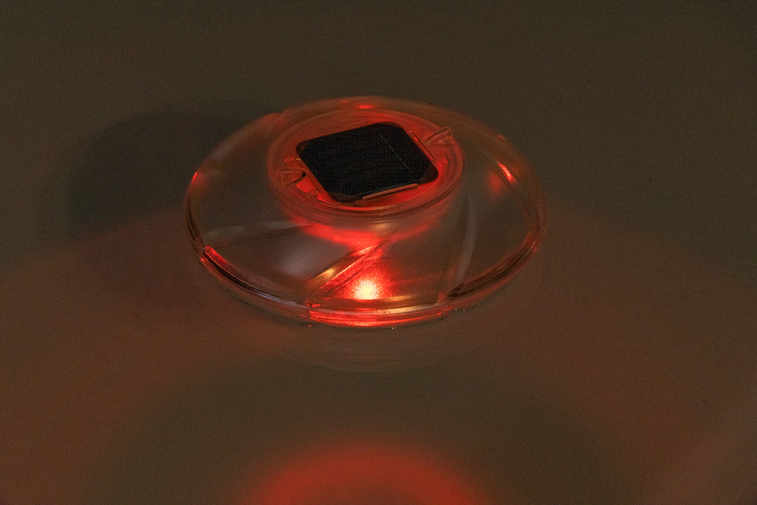 Flowclear™ Solar-Float Lamp Flowclear™ Solar-Float Lamp