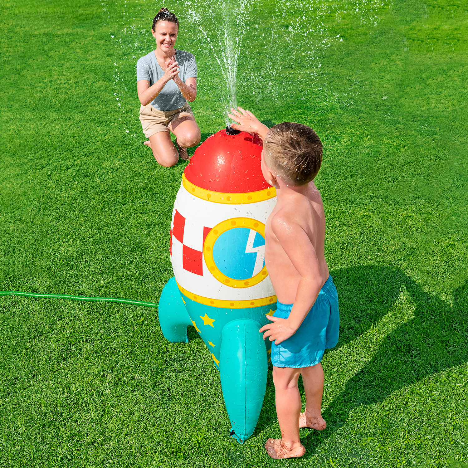 Space Blast™ Wassersprinkler 64 x 61 x 102 cm