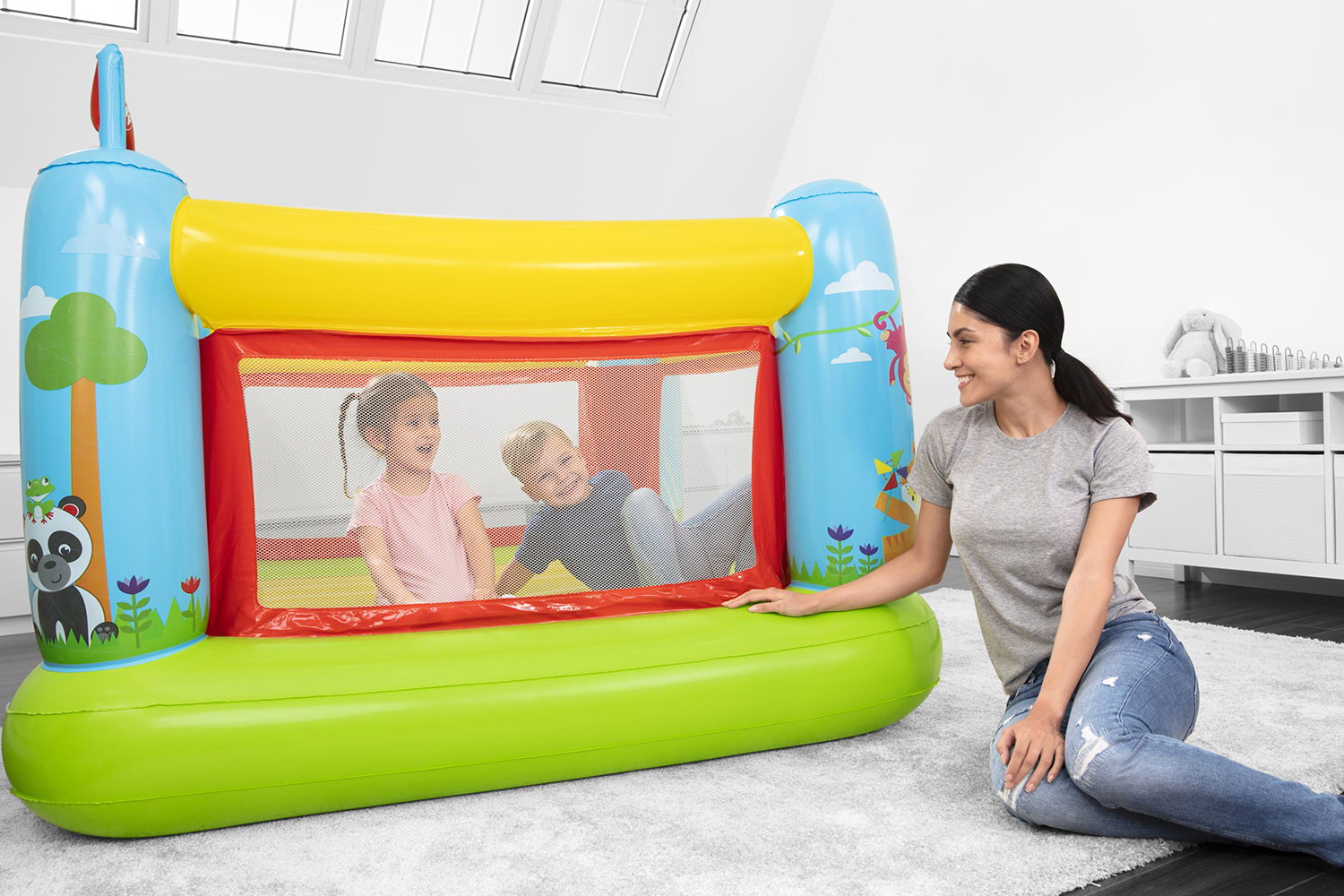 Fisher-Price® 69" x 68" x 53"/1.75m x 1.73m x 1.35m Bouncetastic Bouncer