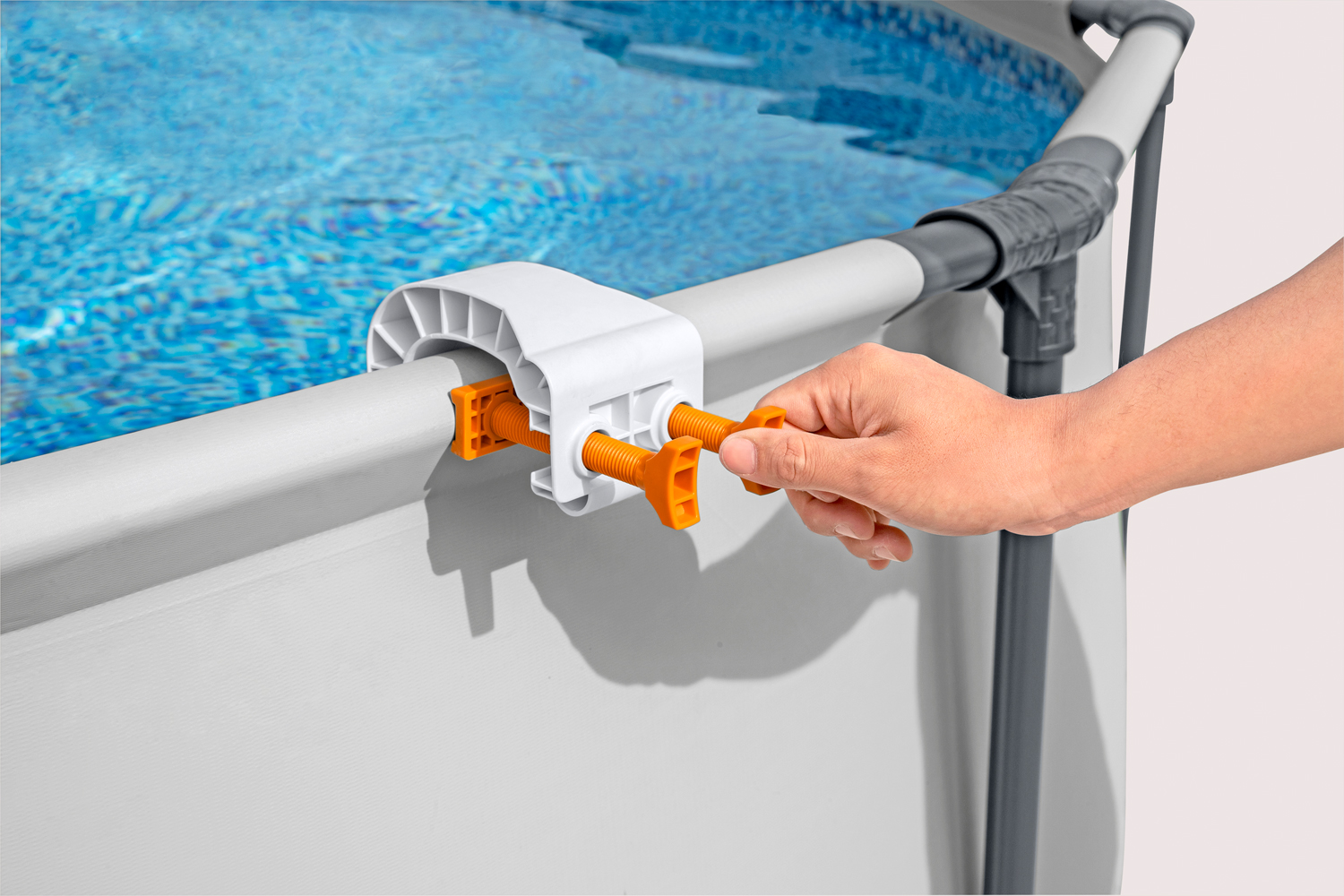 Skimatic™ 2-in-1 Einhängeskimmer/Filterpumpen-Kombination 3.974 l/h, 73 W