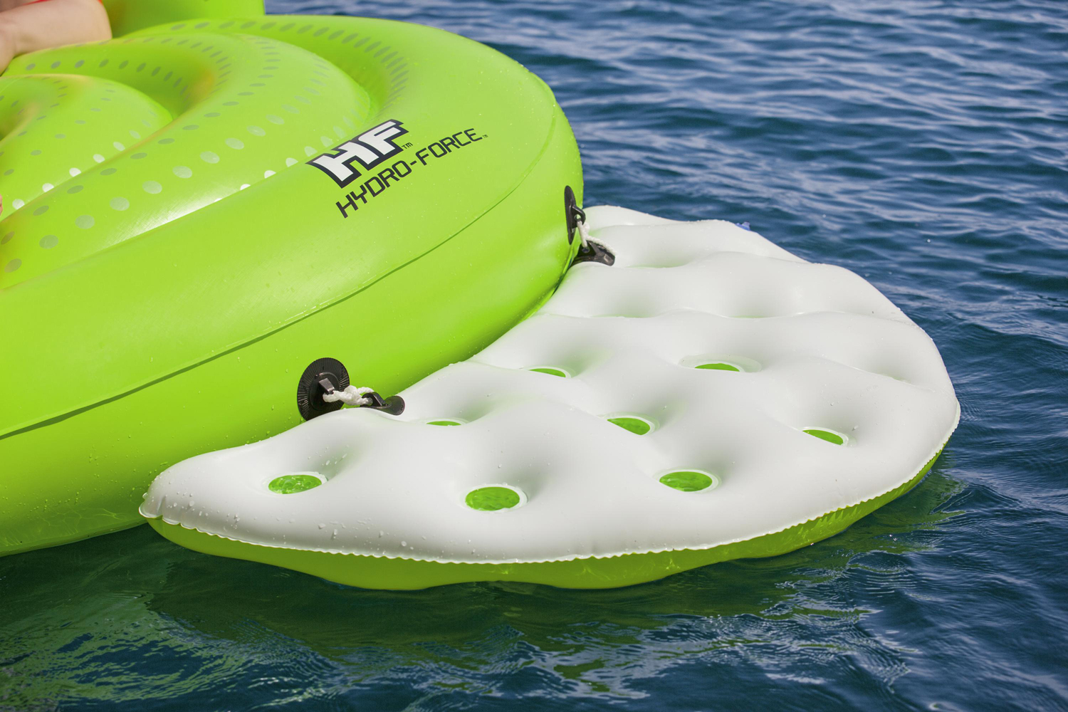 Hydro-Force™ 9'1" x 8'7"/2.77m x 2.62m Kick Back Lounge