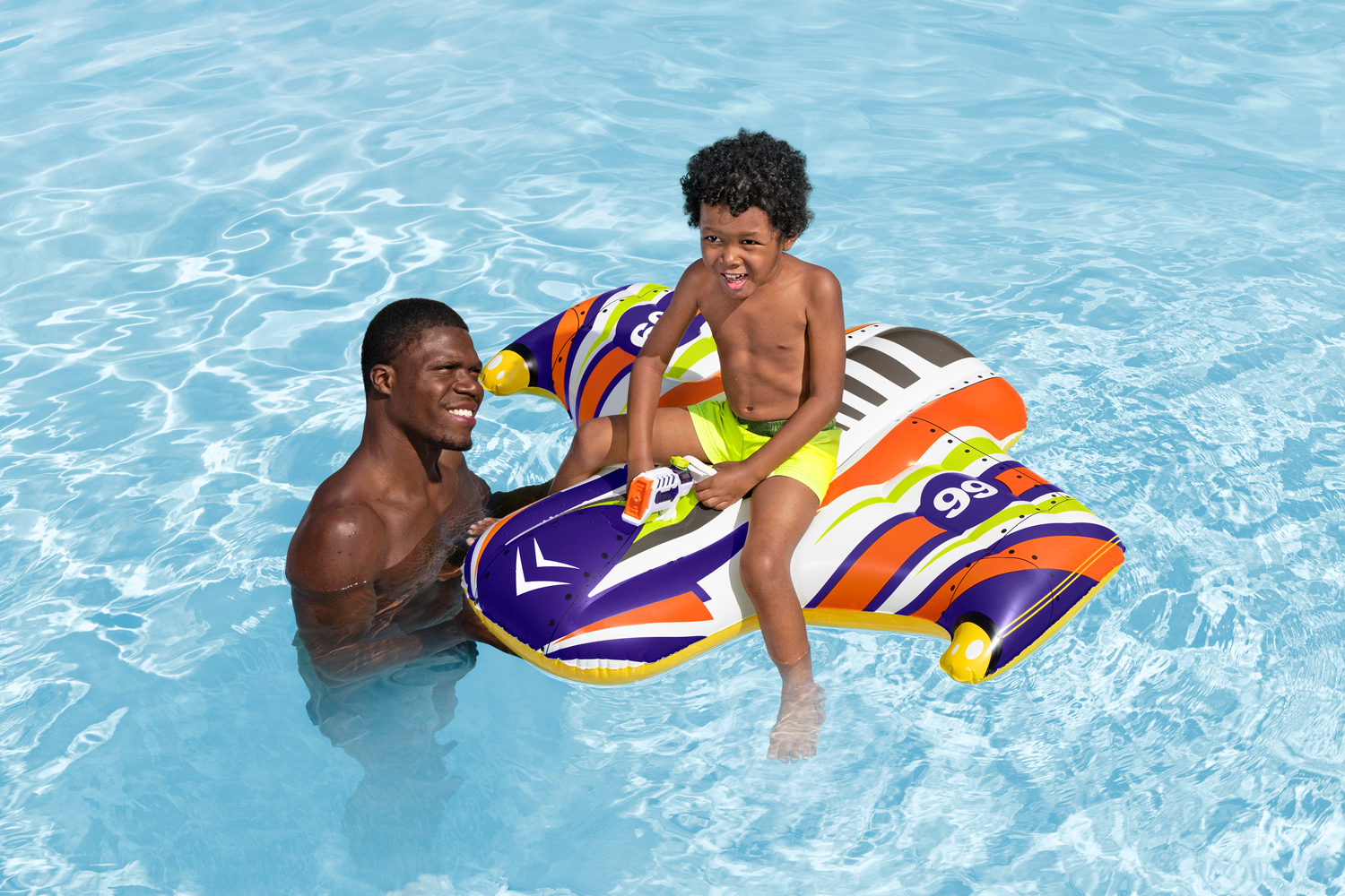 Schwimmspielzeug Splash Shuttle™ 117 x 107 cm