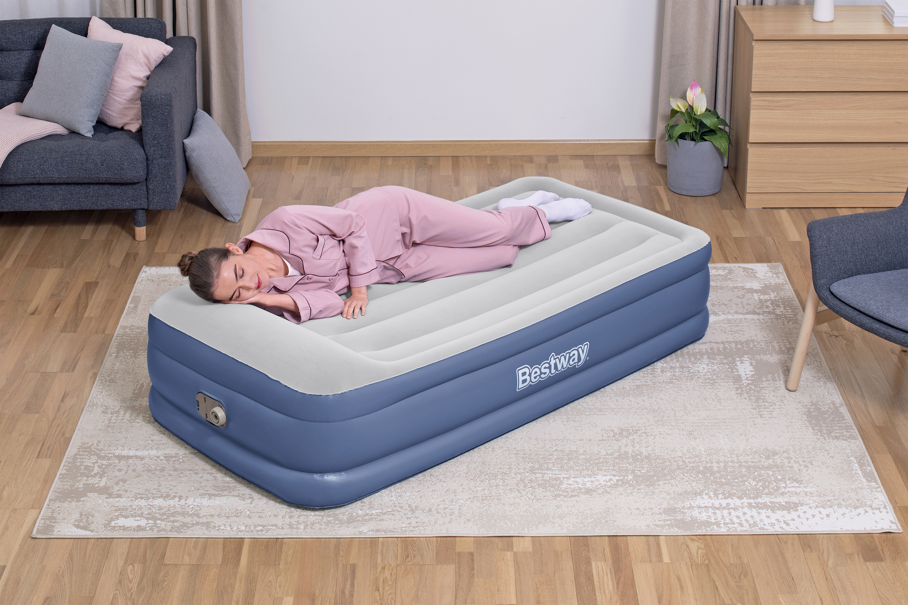 TriTech® Single-Luftbett mit integrierter Elektropumpe 191 x 97 x 46 cm TriTech® Single-Luftbett mit integrierter Elektropumpe 191 x 97 x 46 cm