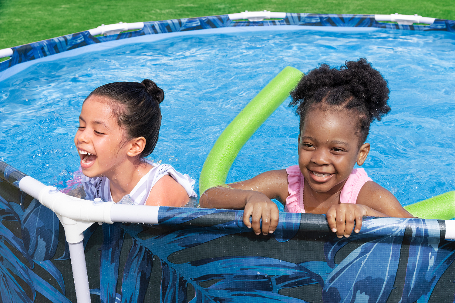 Steel Pro™ Frame Pool ohne Pumpe Ø 305 x 66 cm, tropisches Blatt-Design, rund