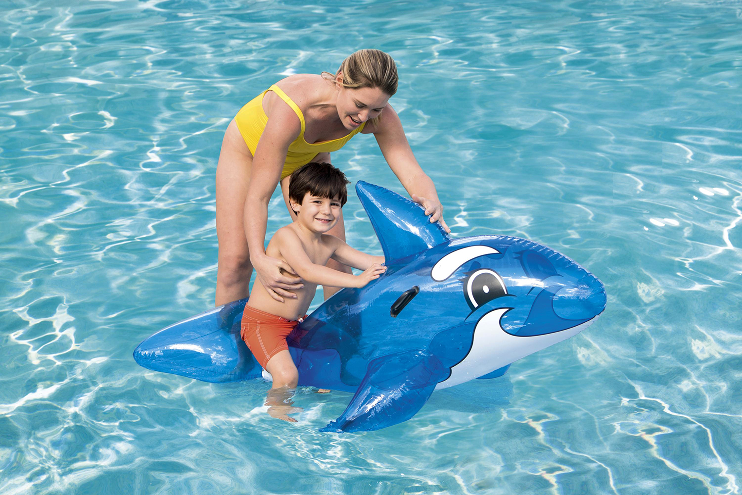 Schwimmtier Baby Wal 157 x 94 cm