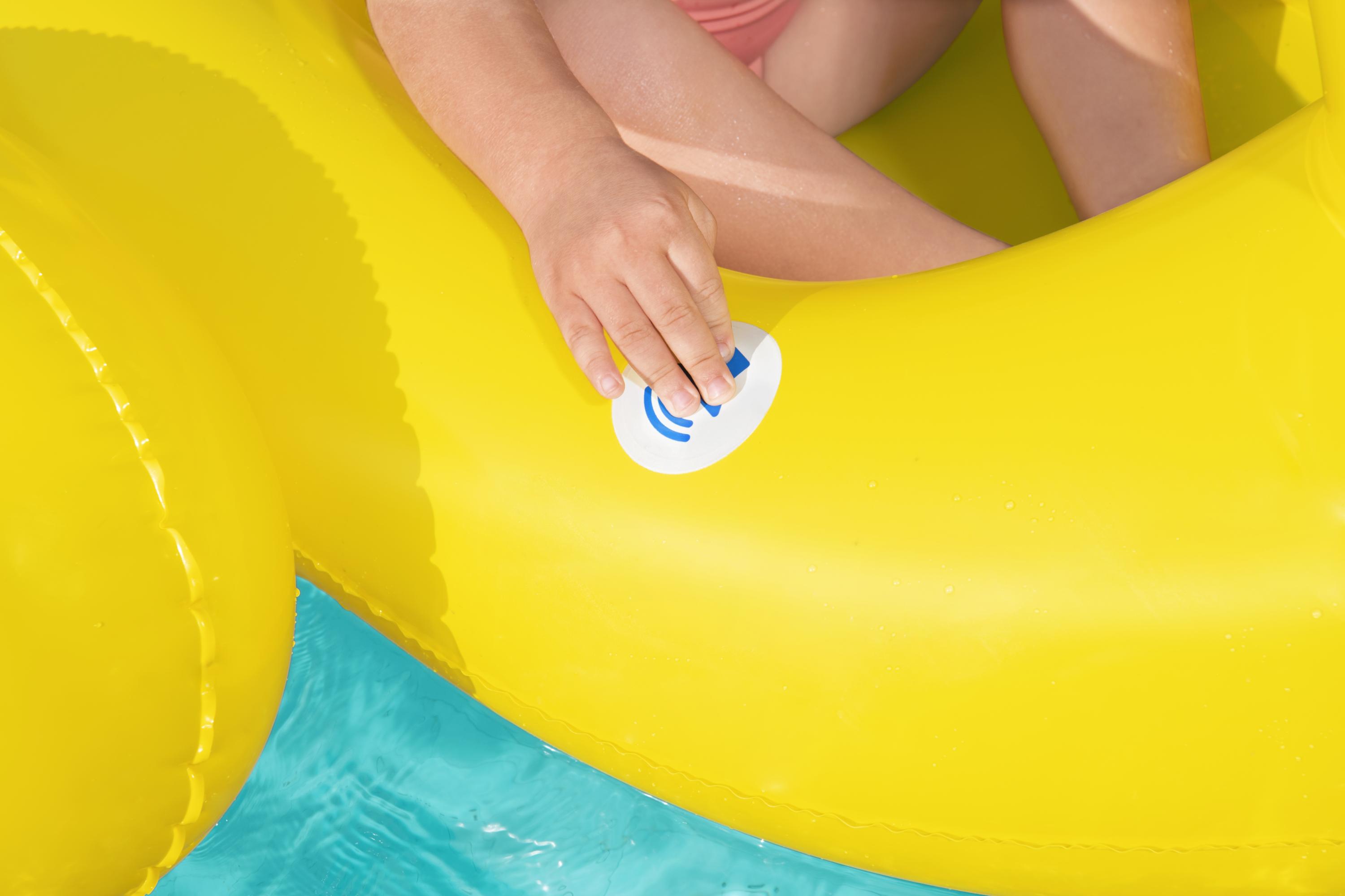 Funspeakers™ Kinder Schlauchboot Ente mit integriertem Lautsprecher 102 x 99 cm