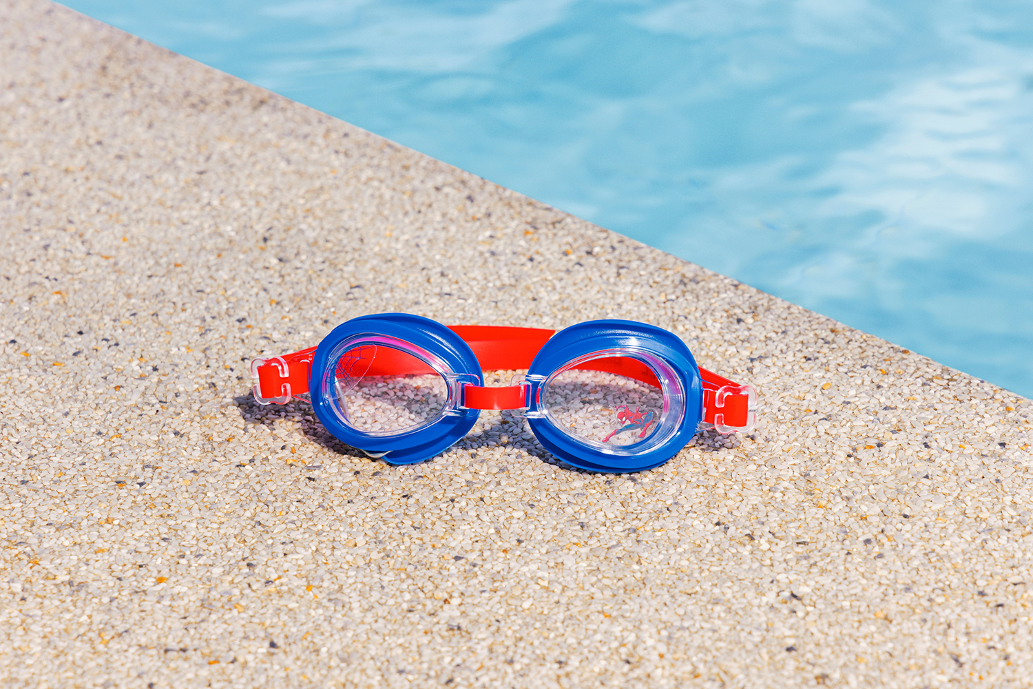 Spider-Man™ Schwimmbrille Essential ab 3 Jahren Spider-Man™ Schwimmbrille Essential ab 3 Jahren