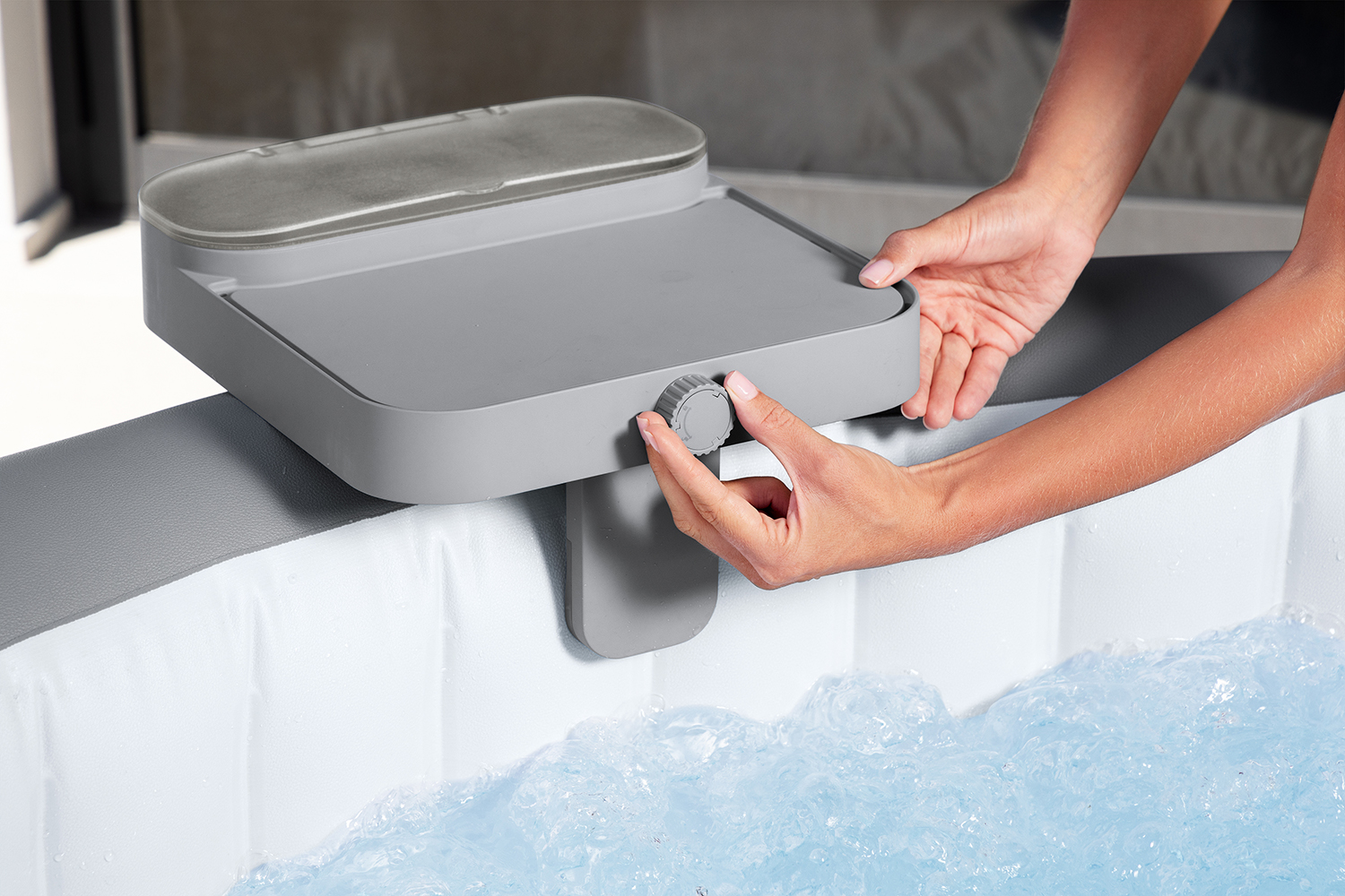 Xtras LAY-Z-SPA® 4-in-1-Ablagetablett 32,2 x 30,2 x 18,15 cm