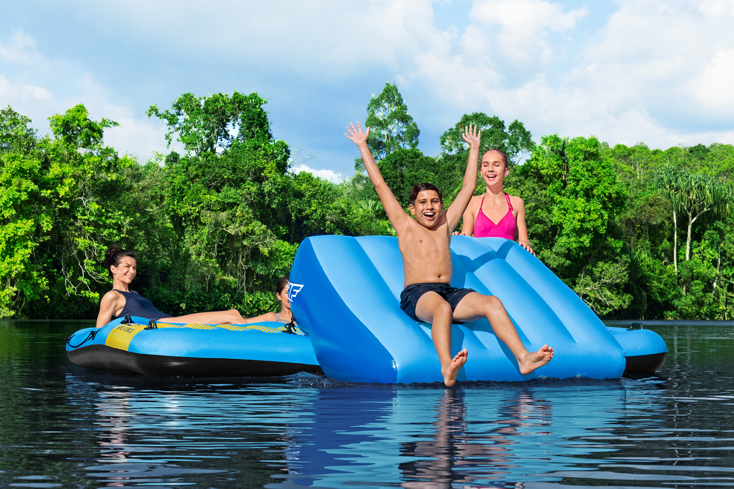 Badeinsel Summer Slide™ mit Wasserrutsche 376 x 311 cm