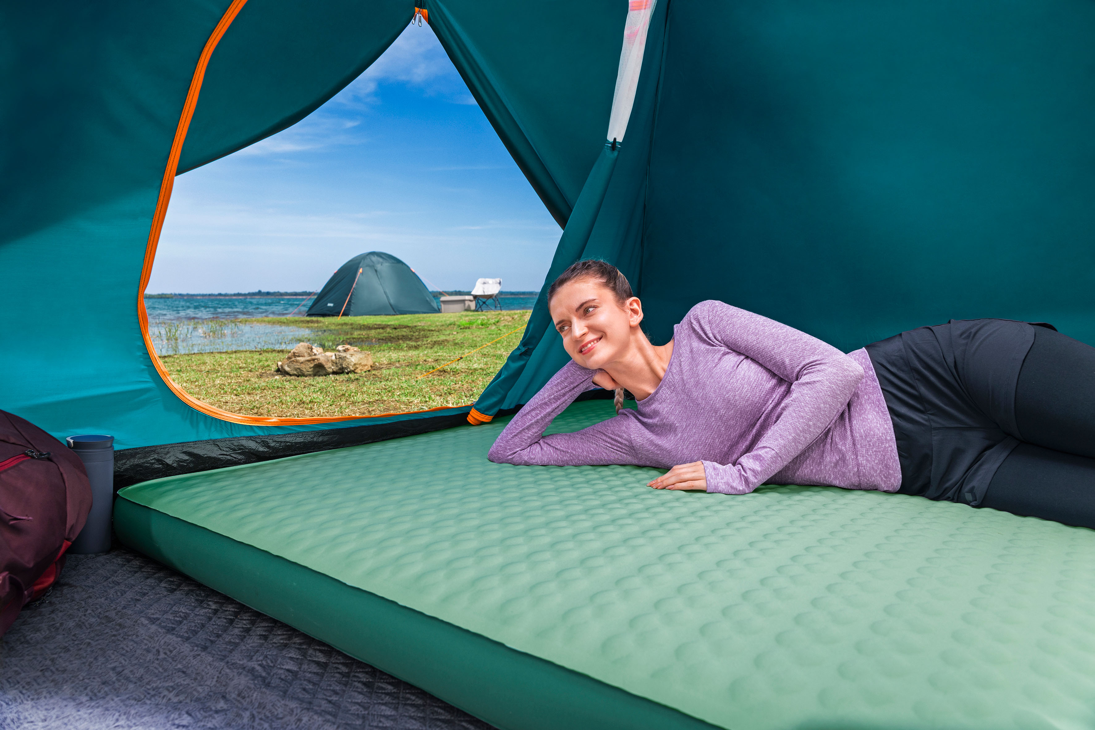 Selbstaufblasende Doppel Isomatte ComfortTrek™ 202,5 x 153 x 11 cm