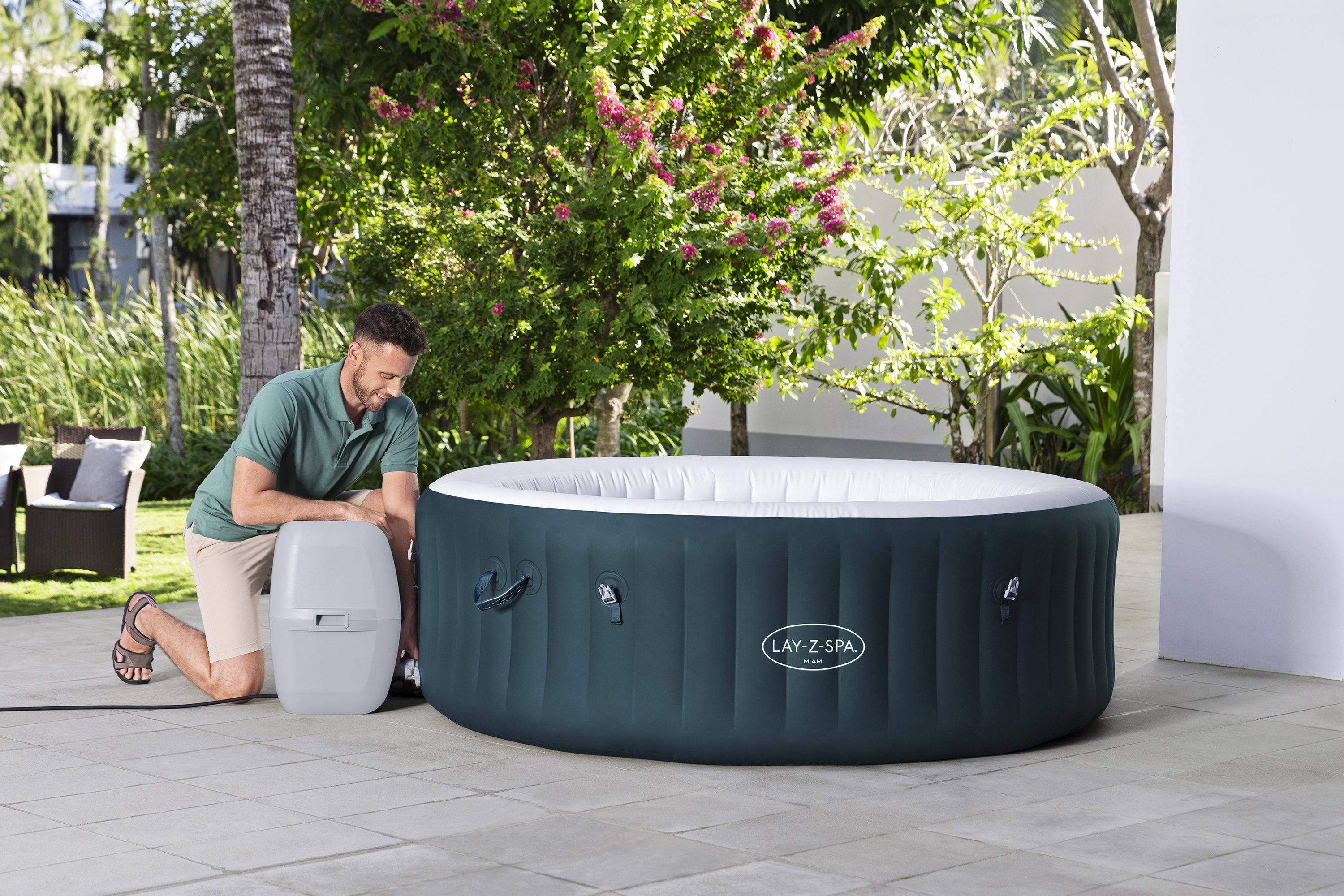 LAY-Z-SPA® Energiespar Whirlpool Miami AirJet™ für 6 Personen Ø 196 x 66 cm, Dunkelgrün