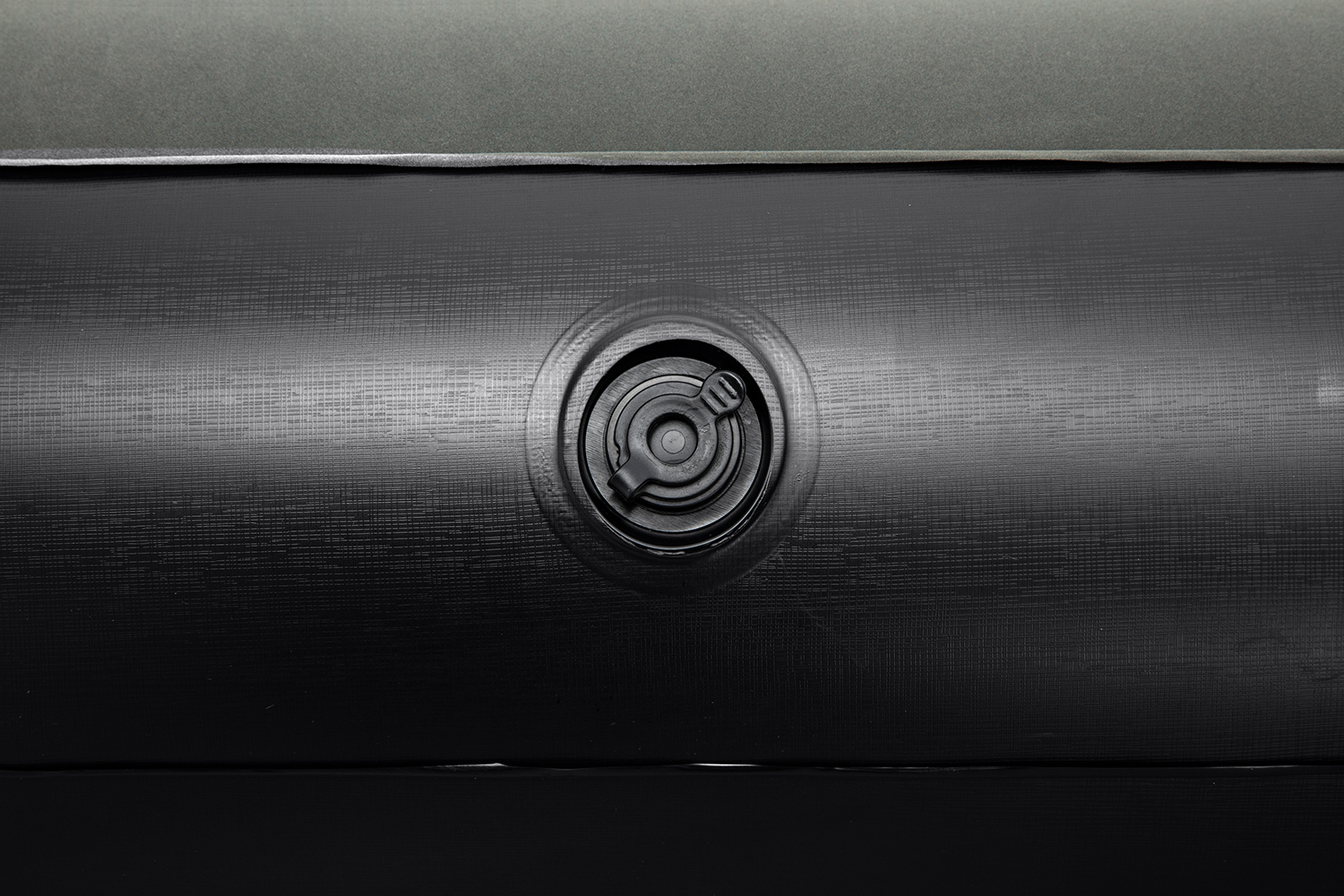 TriTech® Doppelluftbett 203 x 152 x 30 cm TriTech® Doppelluftbett 203 x 152 x 30 cm