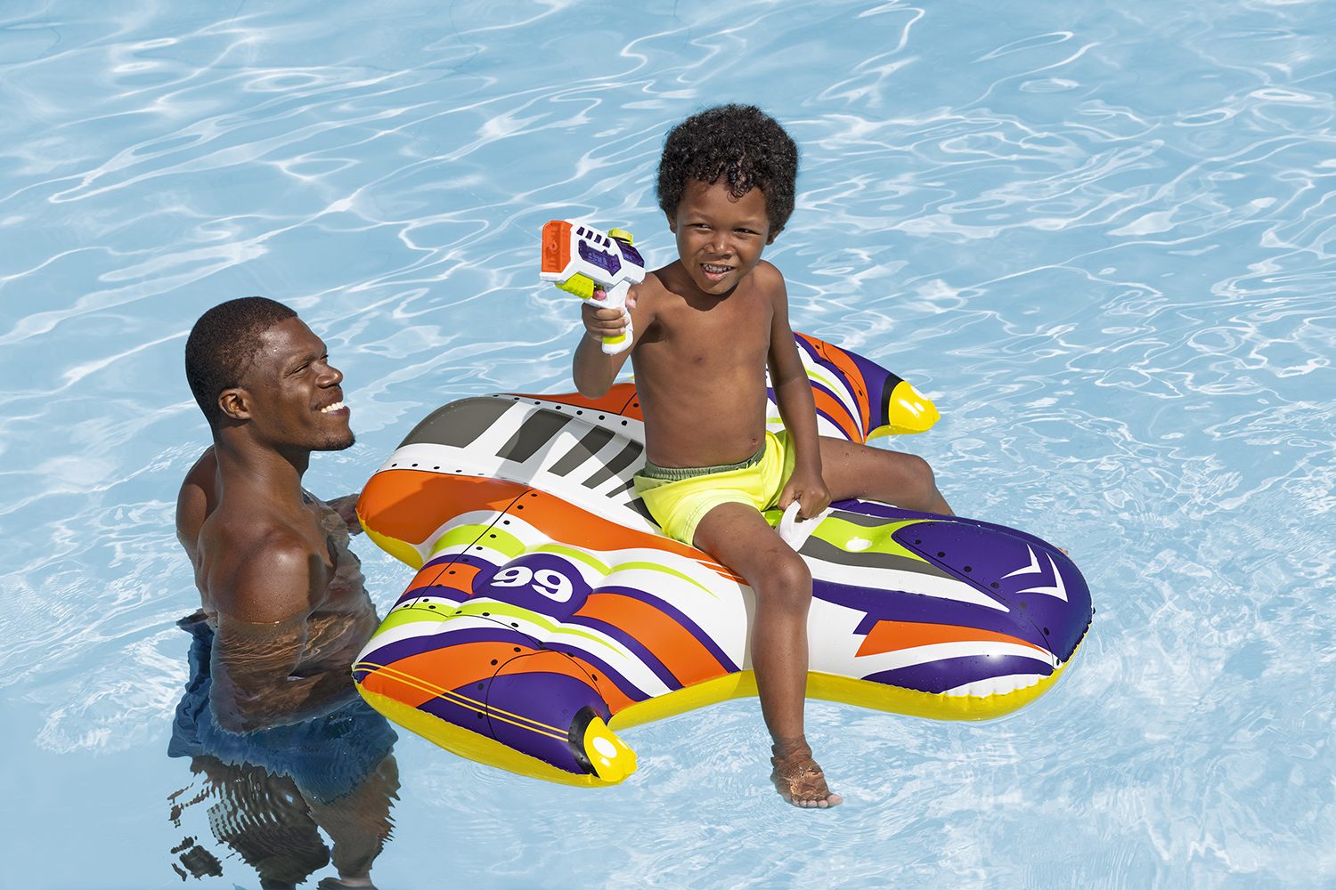 Schwimmspielzeug Splash Shuttle™ 117 x 107 cm