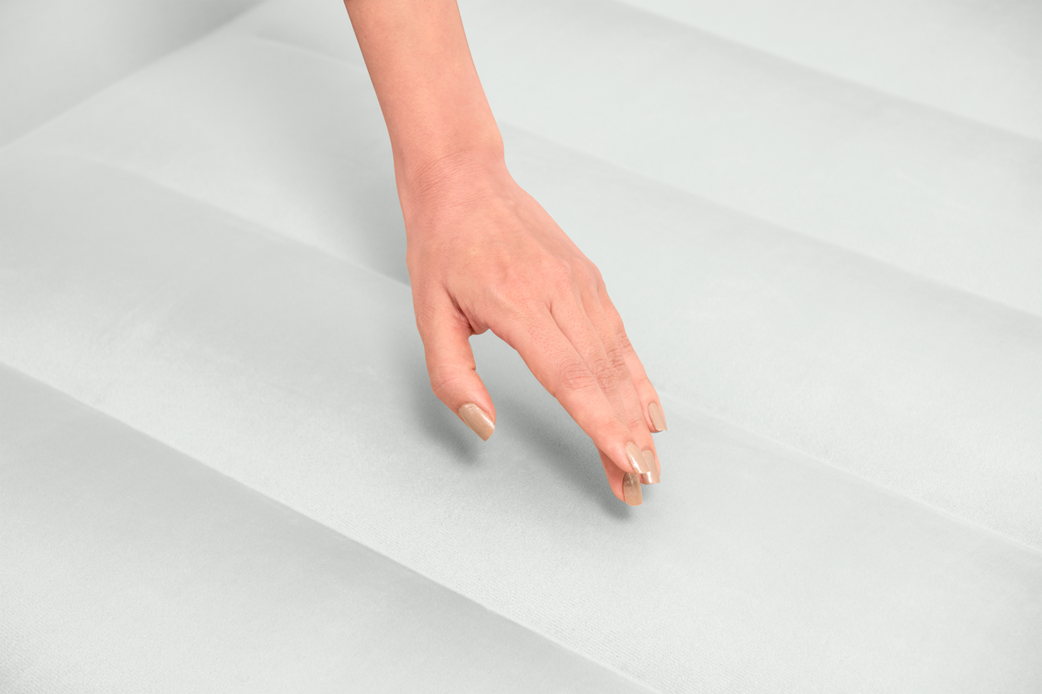 Toughlite™ TPU-Doppelluftbett mit integrierter Elektropumpe 203 x 152 x 46 cm
