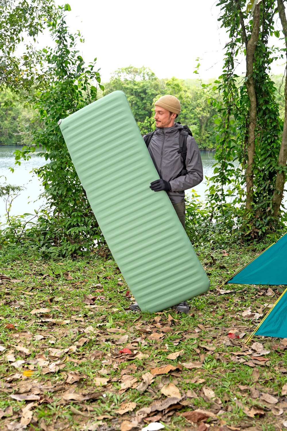 selbstaufblasende Single-Schlafmatte ComforTrek™ 183 x 63,5 x 7,6 cm