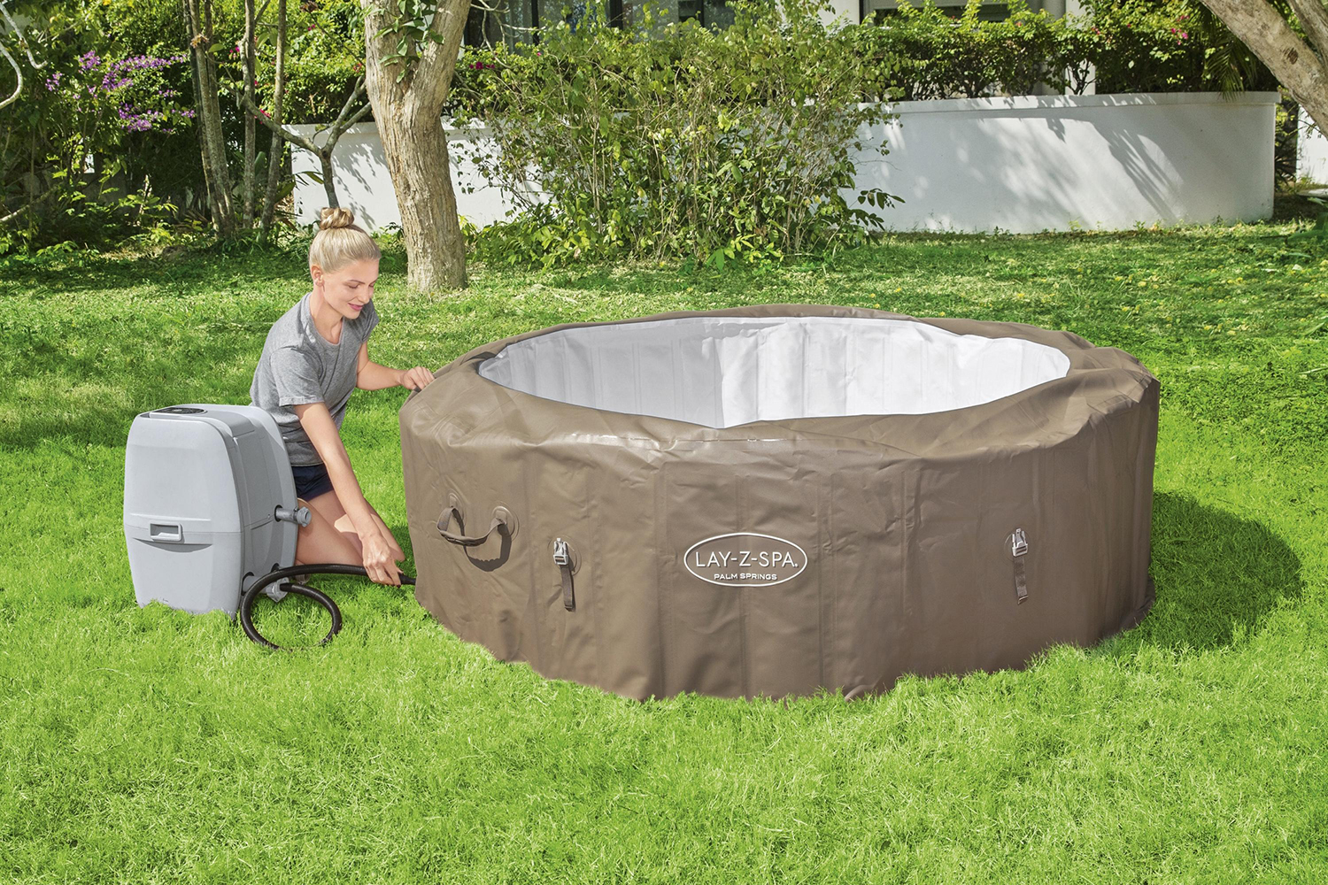 LAY-Z-SPA® Whirlpool Palm Springs AirJet™ Ø 196 x 71 cm, rund LAY-Z-SPA® Whirlpool Palm Springs AirJet™ Ø 196 x 71 cm, rund