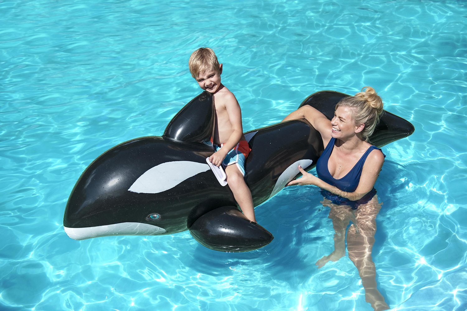 Bestway® 6'8" x 40"/2.03m x 1.02m Jumbo Whale Ride-On Bestway® 6'8" x 40"/2.03m x 1.02m Jumbo Whale Ride-On
