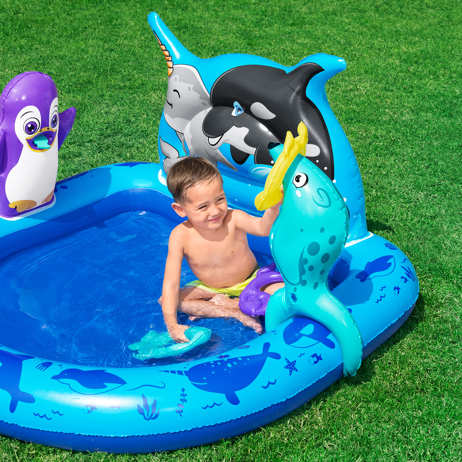 Wasserspielcenter Polar Pals™ 134 x 131 x 73 cm