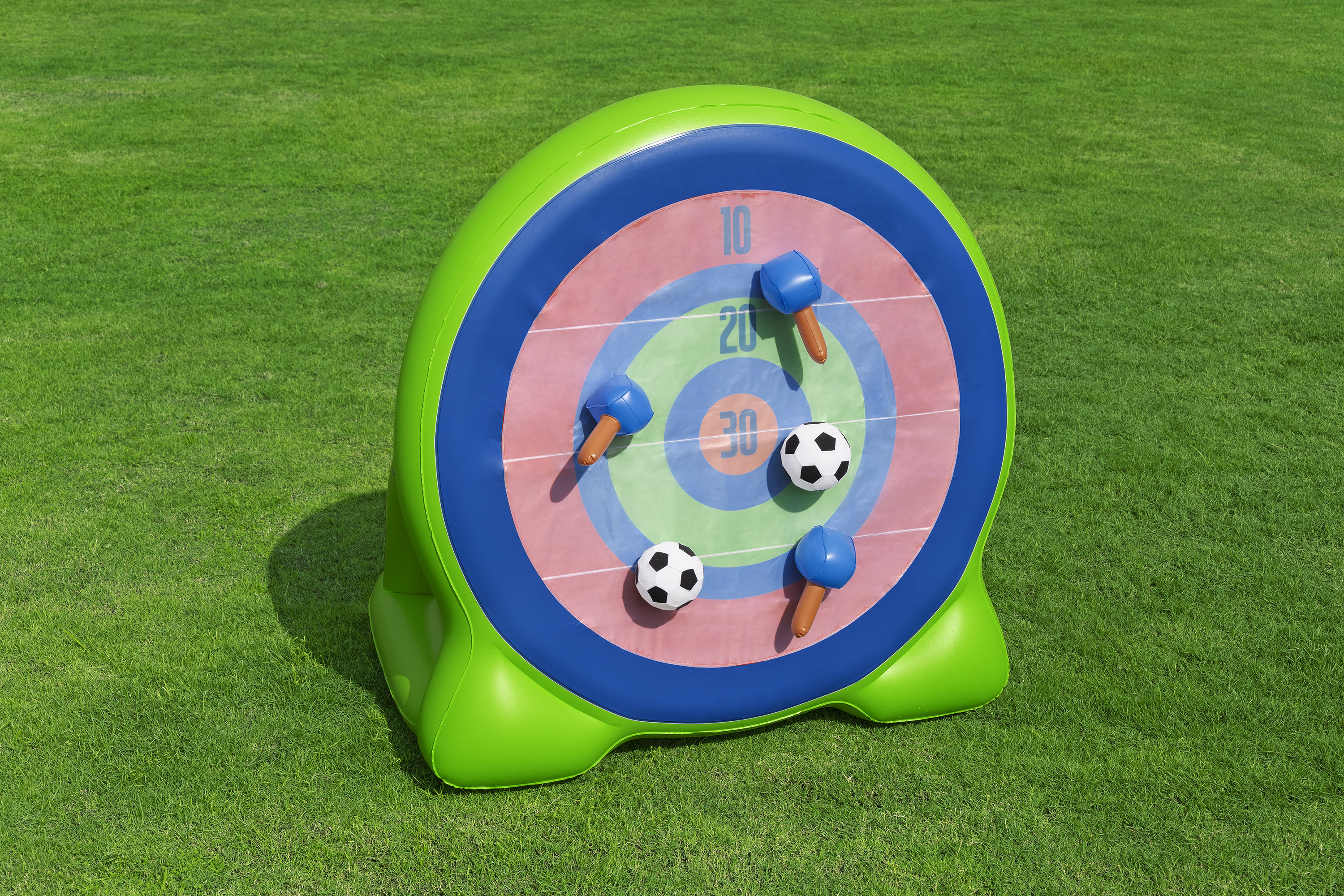 Fußball Dartscheibe Backyard Bullseye™ 157 x 107 x 157 cm