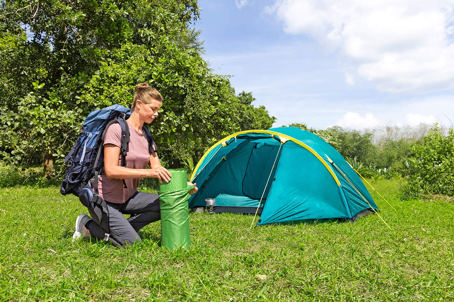 Selbstaufblasende Single Schlafmatte TerrainLite™ für Mumienschlafsäcke 183 x 51 x 2,5 cm Selbstaufblasende Single Schlafmatte TerrainLite™ für Mumienschlafsäcke 183 x 51 x 2,5 cm