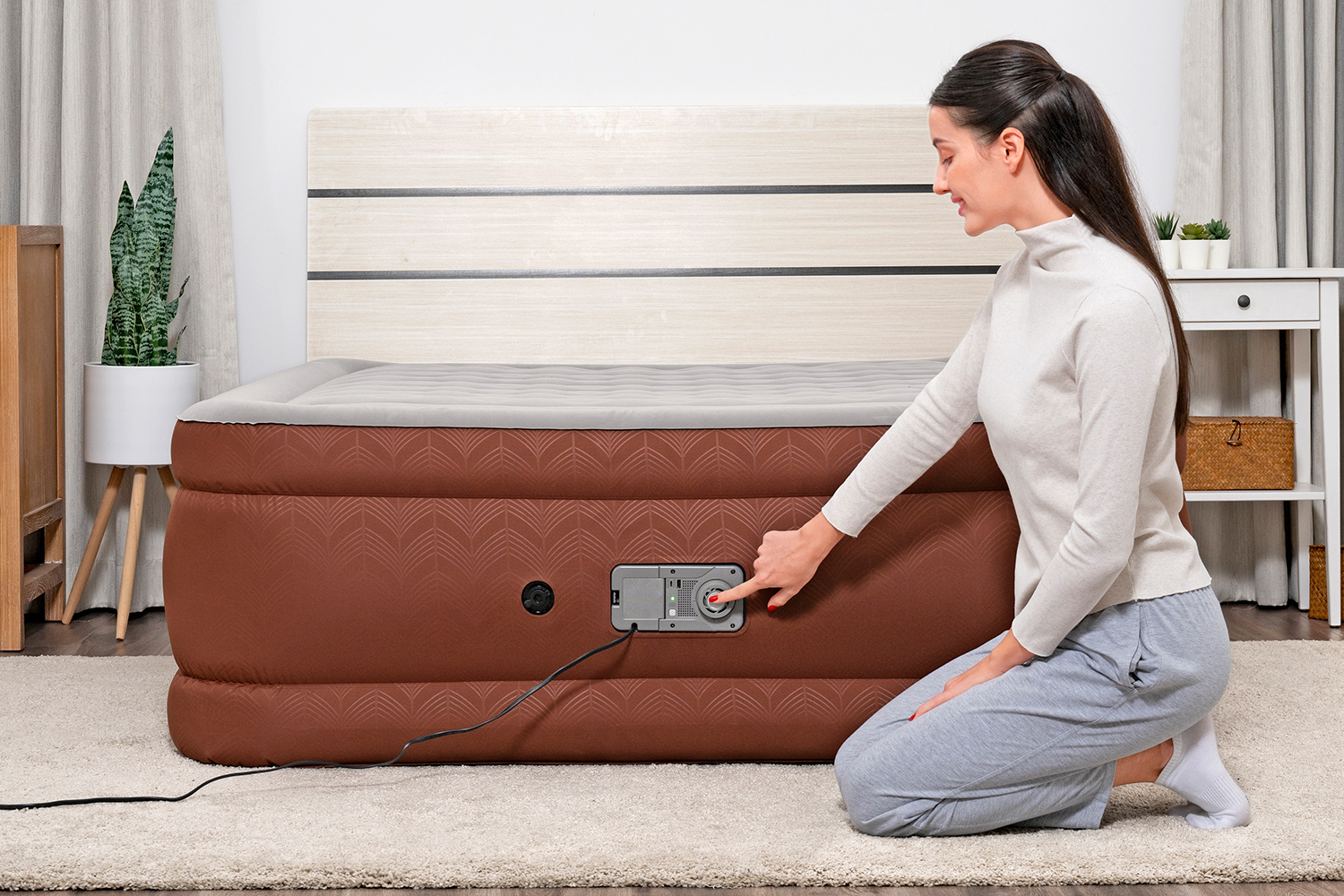 AlwayzAire® Fortech® Doppelluftbett mit integrierter Comfort Choice+™ Doppelpumpe 203 x 152 x 51 cm AlwayzAire® Fortech® Doppelluftbett mit integrierter Comfort Choice+™ Doppelpumpe 203 x 152 x 51 cm