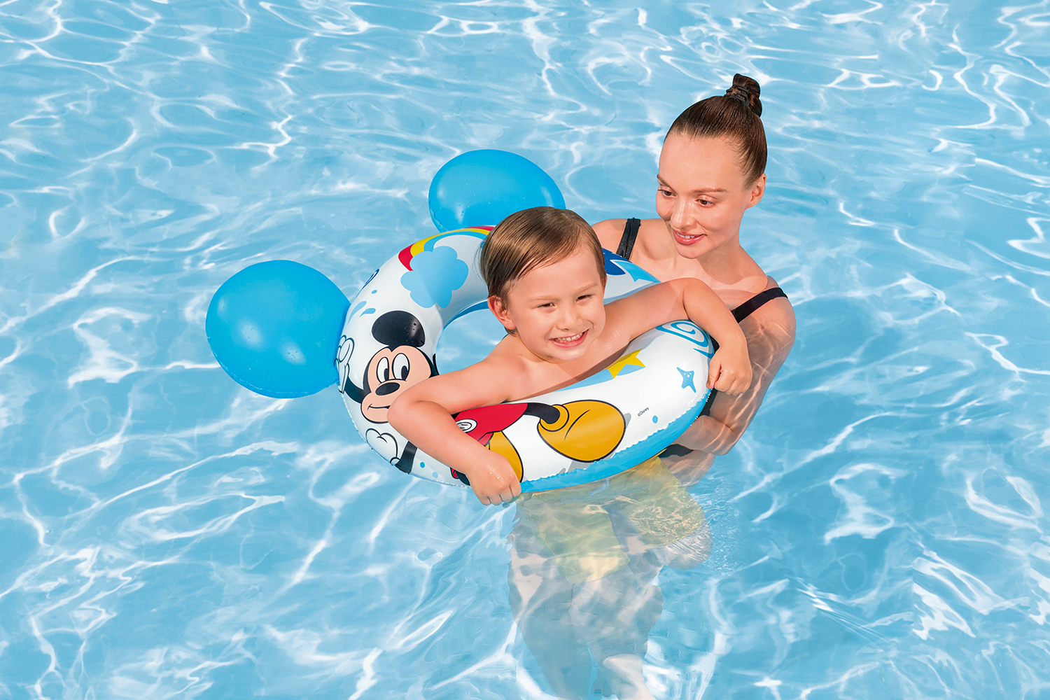 Disney Junior® Schwimmring Mickey Maus 74 x 76 cm Disney Junior® Schwimmring Mickey Maus 74 x 76 cm