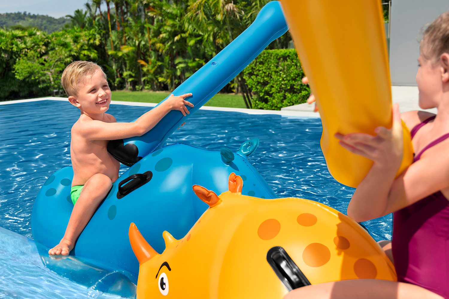Kinder-Poolspiel Nashorn für 2 Personen 148 x 89 x 61 cm