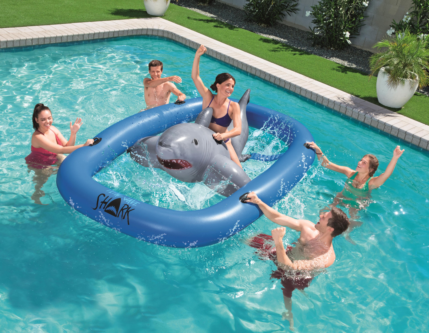 Bestway® 10'2"x 7'/3.10m x 2.13m Tidal Wave Shark Ride