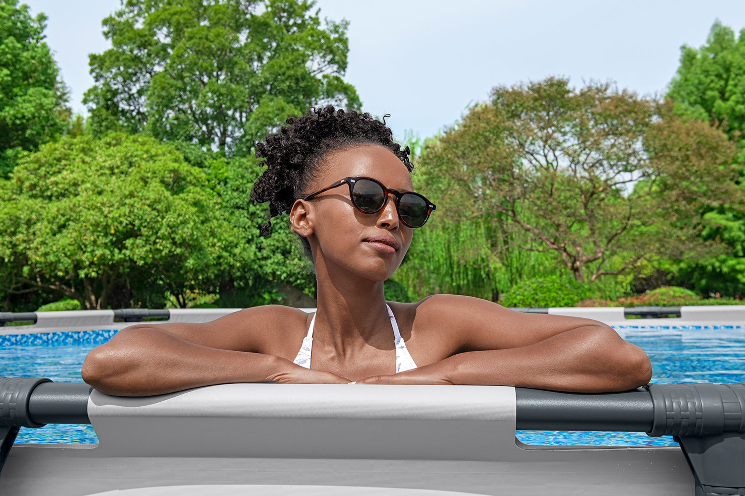 Steel Pro MAX™ Frame Pool Set mit Filterpumpe Ø 366 x 76 cm, lichtgrau, rund Steel Pro MAX™ Frame Pool Set mit Filterpumpe Ø 366 x 76 cm, lichtgrau, rund