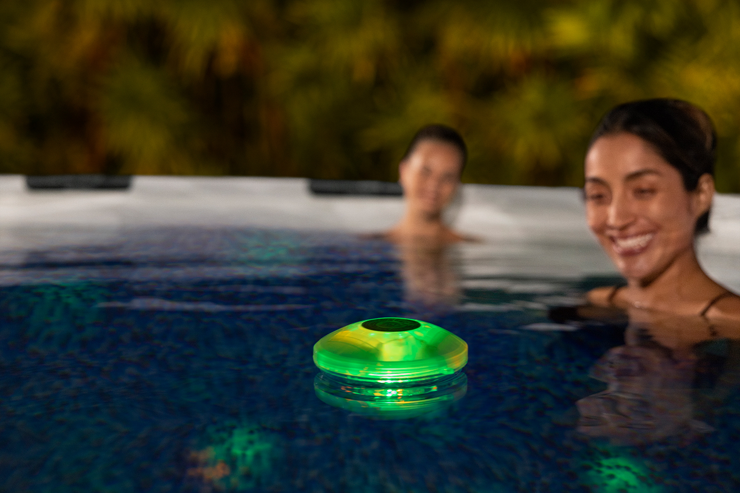 batteriebetriebene, schwimmende LED Leuchte, Ø 14 cm