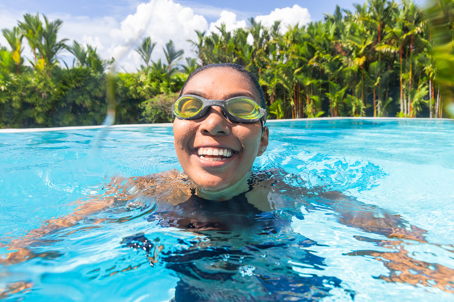 Resurge™ Schwimmbrille ab 14 Jahren, sortiert